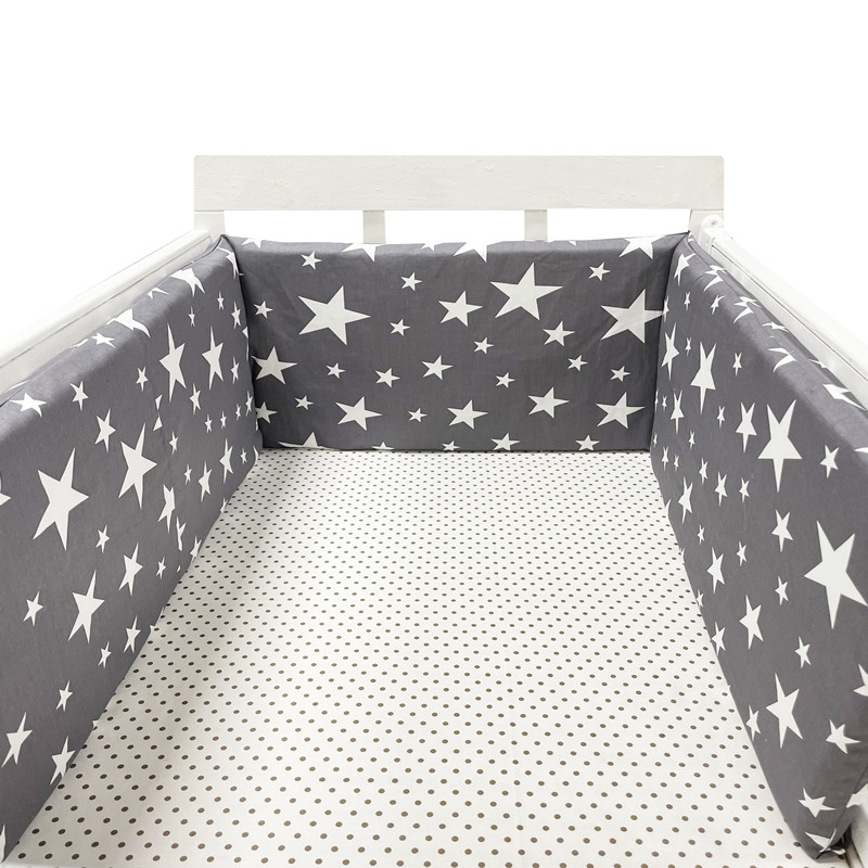 baby nursery Nordic Stars Desi - đánh giá và giá Baby Nursery Cushion