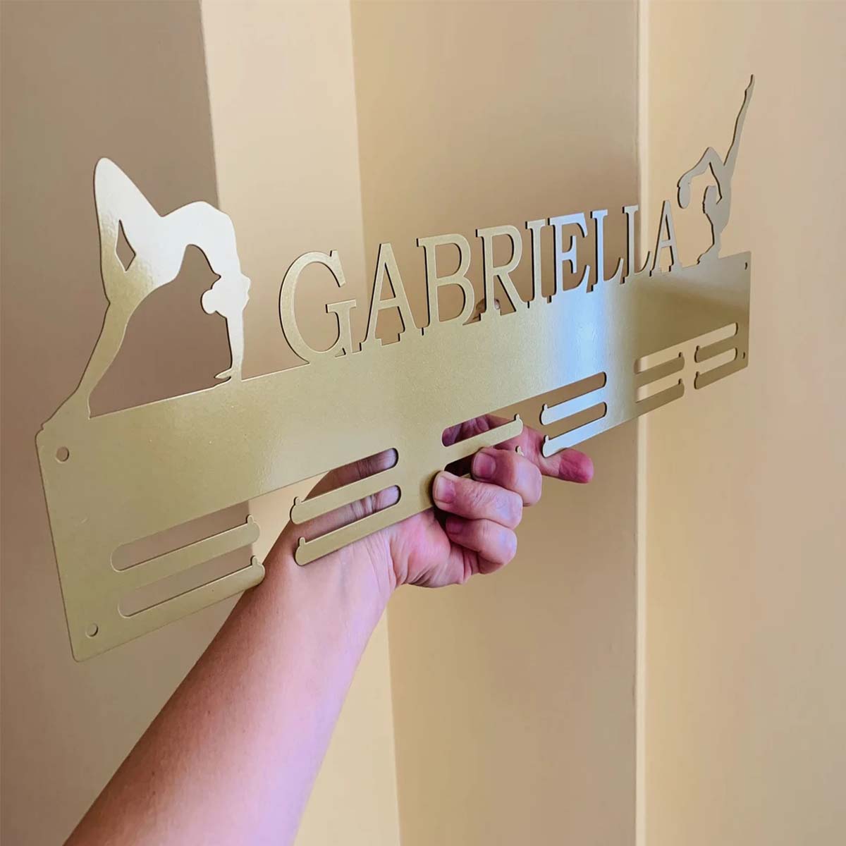 Custom Football Player Metal M - đánh giá và giá Baby Nursery Ornaments